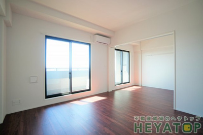 【居間・リビング】 | ヴィルクレア桜山 | ＬＤＫ１２.７帖（同仕様写真）