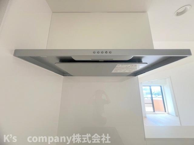 茅ヶ崎市茅ヶ崎　ディアハイム茅ヶ崎のキッチン|レンジフード♪