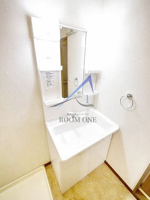 メゾンコンフォースの洗面所|洗面台です。