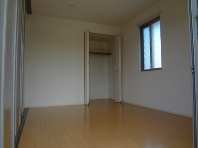 【寝室】 | ウィルモアグッドラックⅤ | ※同建物同型別のお部屋※同建物同型別のお部屋