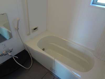 【浴室】 | ウィルモアグッドラックⅤ | ※同建物同型別のお部屋