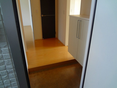 【玄関】 | ウィルモアグッドラックⅤ | ※同建物同型別のお部屋