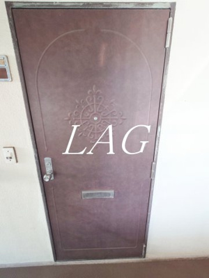 【玄関】 | ルパルクマツガエ | 玄関です。