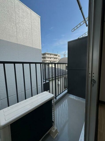 【バルコニー】