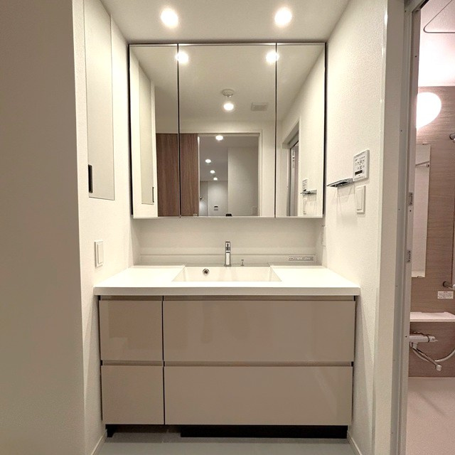 パークアクシス文京本郷の独立洗面台|※写真は同タイプの別室になります