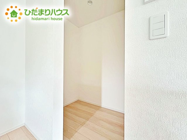 【収納】 | 笠間市平町第4　新築戸建　1号棟 | 食材の買い置きなどをたっぷり収納。サッと取り出しやすいのがポイントです。
