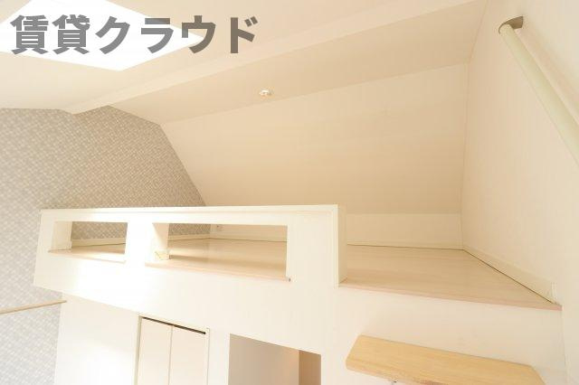 エヴァンコートⅣの寝室|ロフト