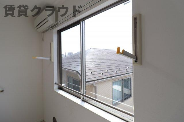 エヴァンコートⅣのバルコニー|開放的で明るい空間を演出してくれるバルコニーです