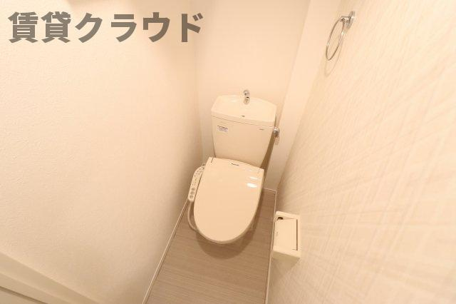 エヴァンコートⅣのトイレ|温水暖房便座付きです！