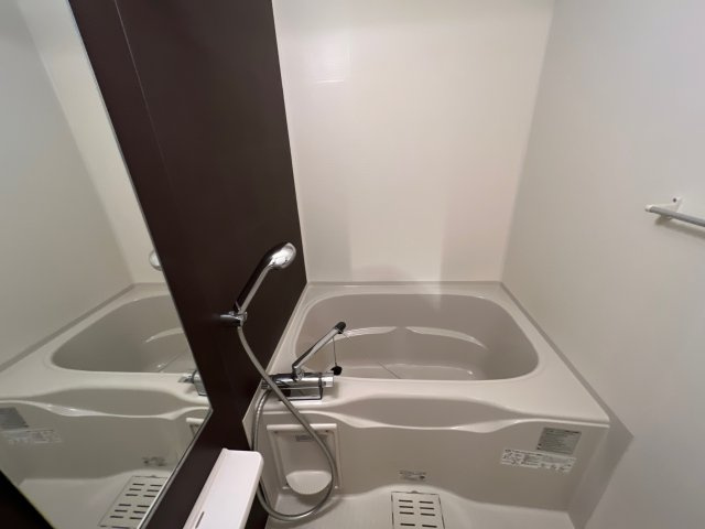 ポーシェガーデン３の浴室|姫路市役所まで430m