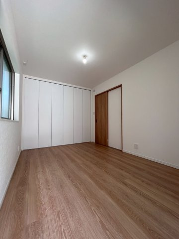 2000万円台で叶う理想の家の洋室