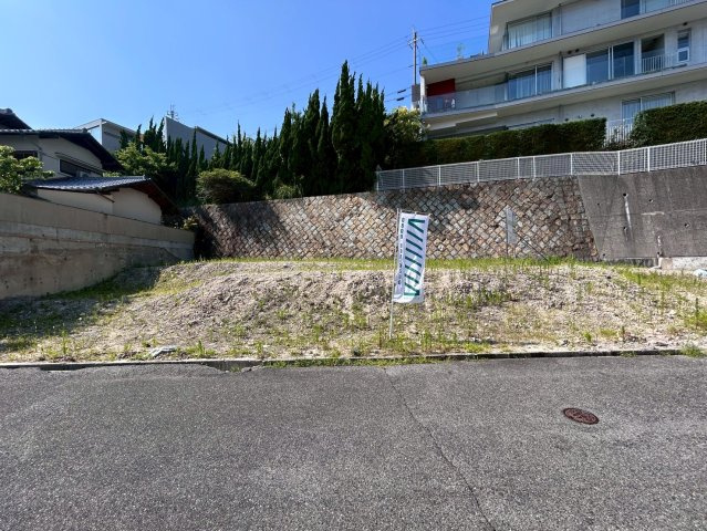 ヴィレッタの杜　苦楽園二番町Ｈ　1号地の前面道路含む現地写真