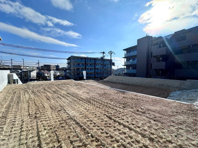 ヴィレッタの杜 北名次町Ｅの前面道路含む現地写真