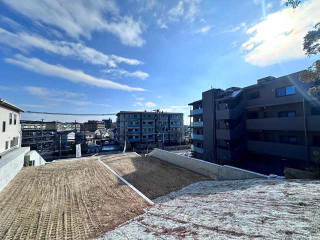 ヴィレッタの杜 北名次町Ｅの前面道路含む現地写真