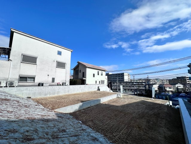 ヴィレッタの杜　北名次町Ｅの前面道路含む現地写真