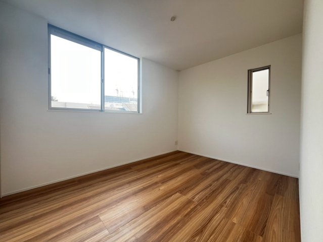 ヴィレッタの杜 小松南町１丁目Ｂの洋室