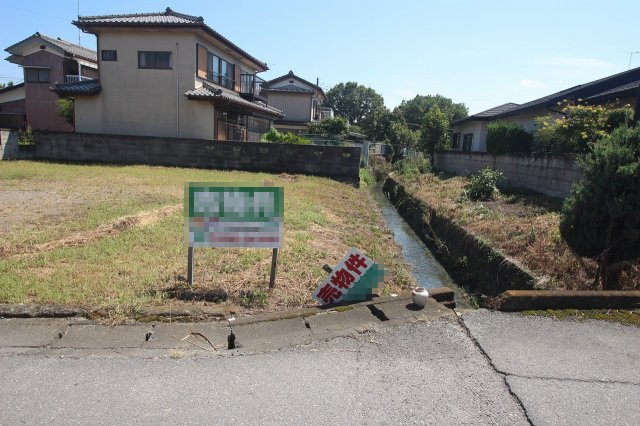 栃木市城内町2丁目の外観|南西側との境界部分（2025年9月撮影）