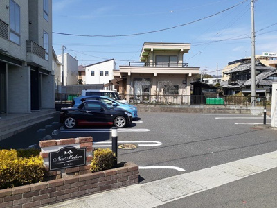 【駐車場】 | ノイモダン