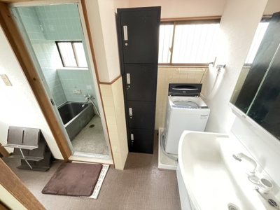 【脱衣所】 | 泉大津市松之浜町1丁目 中古戸建