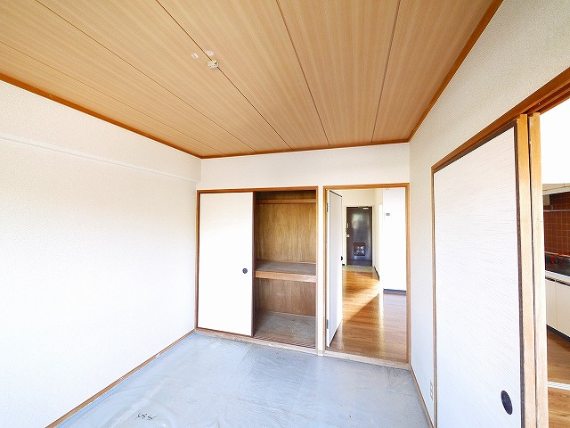 グランドライフ秋篠の収納