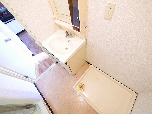 グランドライフ秋篠の洗面所