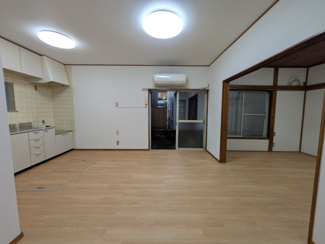 【居間・リビング】 | 赤井貸戸建１