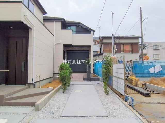 練馬区石神井台3丁目　土地32坪超　ZEH水準住宅　最終3棟の外観パース|1号棟　イメージ