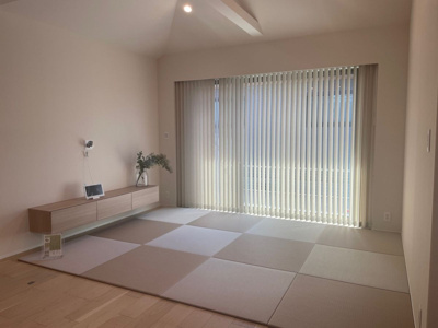 【和室】 | セレニティプレイス2号地 | 来客時にも便利な和室付き