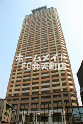 【外観】 | キングスクエアランドレックスC棟 | 落ち着いた雰囲気の外観です