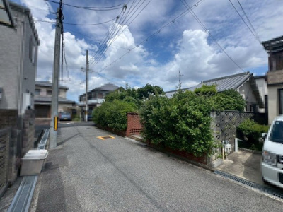 【前面道路含む現地写真】 | 引野町２丁　建築条件付宅地 | 前面道路約４．５ｍ！運転の苦手な方も安心ですね♪