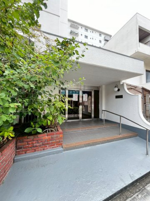 【エントランス】 | 茨木グランドハイツ