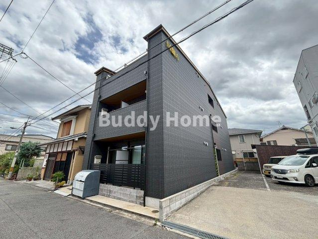 モダンアパートメント平野本町の外観