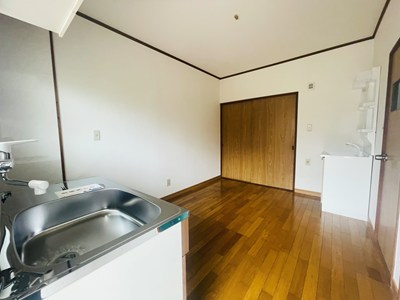 にしむらアパート鶴田の居間・リビング