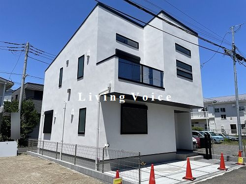 【外観】 | 【仲介手数料０円】藤沢市辻堂元町5丁目　新築一戸建て　2号棟　全2棟 | 2号棟　藤沢市辻堂元町5丁目　新築一戸建て　2号棟　全2棟