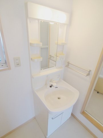 カーサS　壱番館の独立洗面台