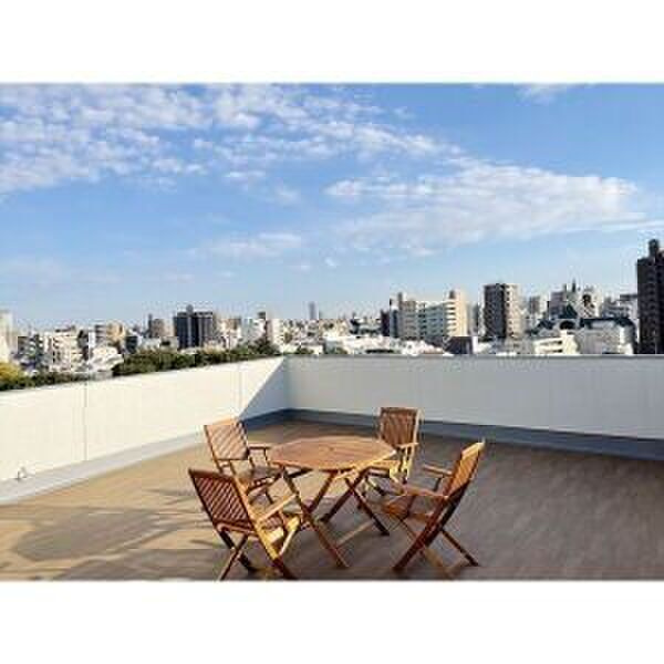 8番ビル東白壁の展望