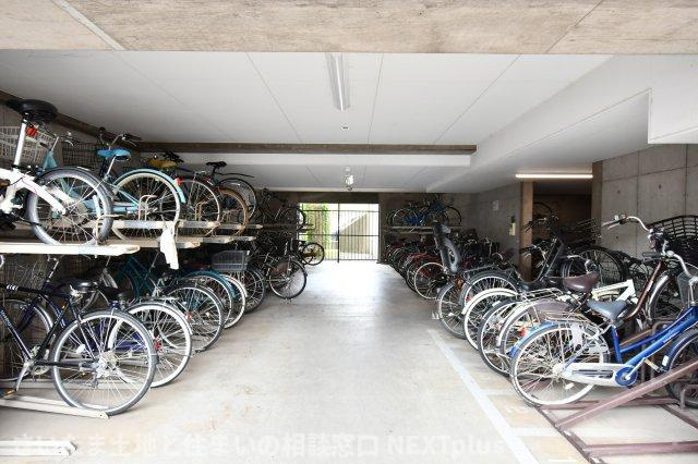 コスモ浦和ガーデンフォルムの駐車場|■NEXTplusは購入時はもちろん、購入後も無理のないご計画で検討いただけますようサポート致します。
気になる事、不安な事などございましたら、是非お気軽にご相談下さいませ。