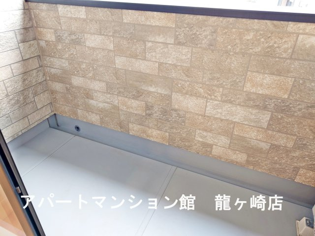 アイランドヒルズ右籾　Ⅰの駐車場