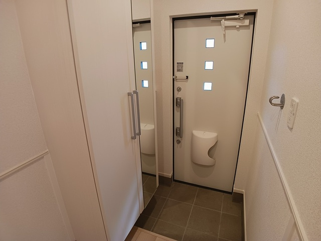 アイランドヒルズ右籾　Ⅰの玄関|玄関