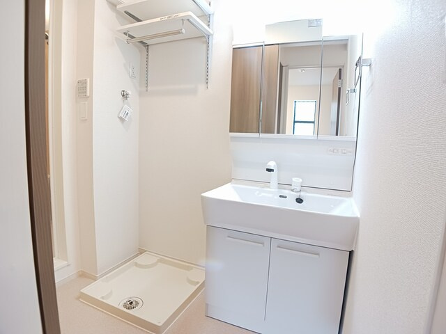 アイランドヒルズ右籾　Ⅲの独立洗面台|その他