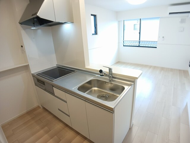 アイランドヒルズ右籾　Ⅱのキッチン|キッチン