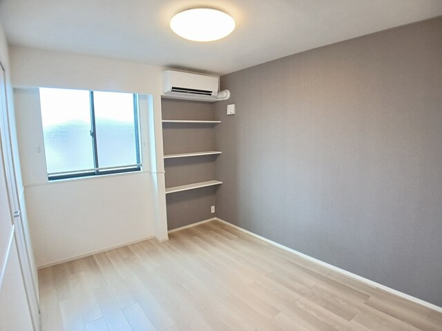 アイランドヒルズ右籾　Ⅱの寝室