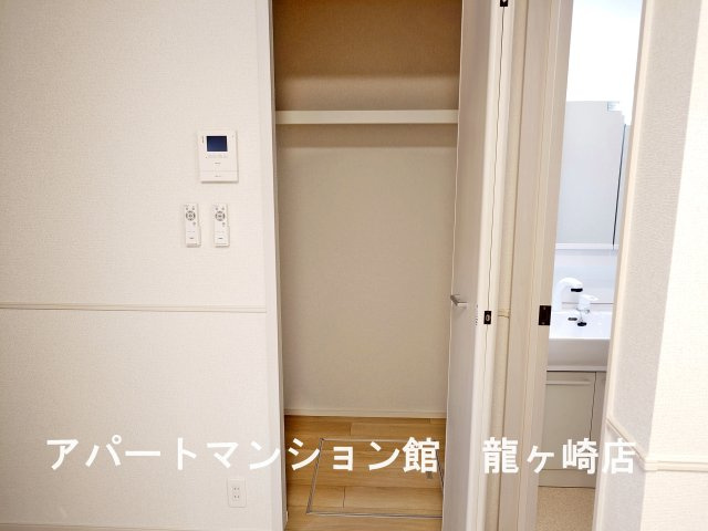 アイランドヒルズ右籾　Ⅱの収納