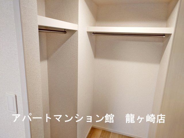 アイランドヒルズ右籾　Ⅱの収納