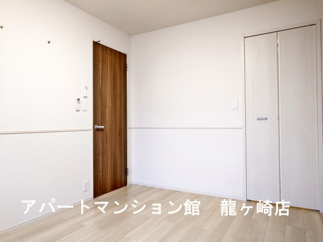 アイランドヒルズ右籾　Ⅱの寝室