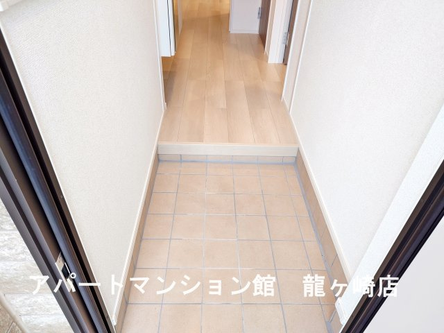 アイランドヒルズ右籾　Ⅱの玄関