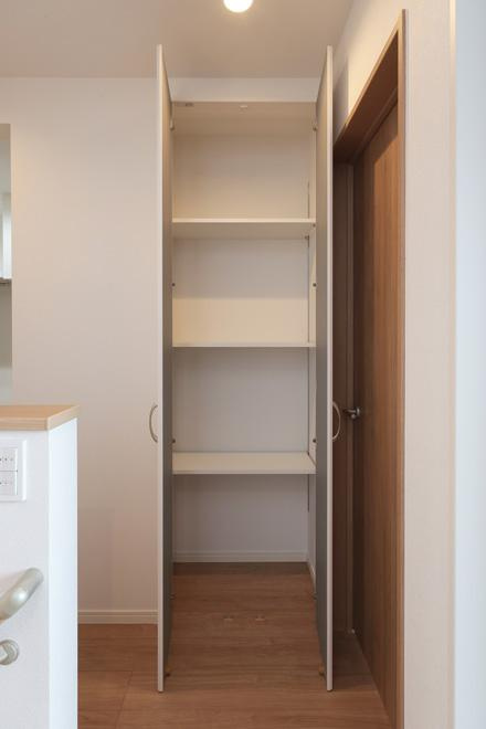 栃木市片柳町1丁目　新築戸建6-6の収納