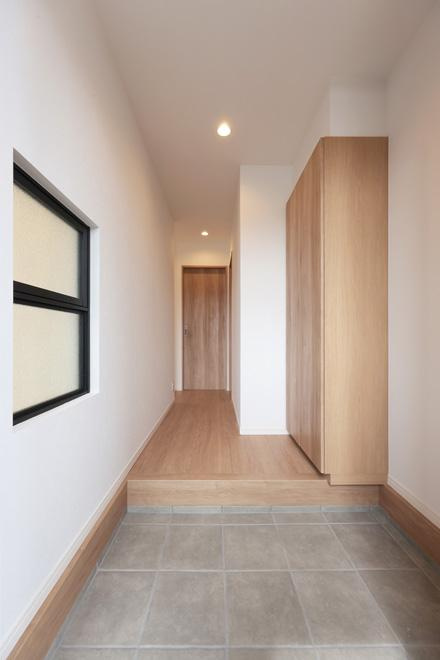 栃木市片柳町1丁目　新築戸建6-6の玄関