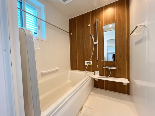 深谷市上柴町東3丁目　新築住宅の浴室