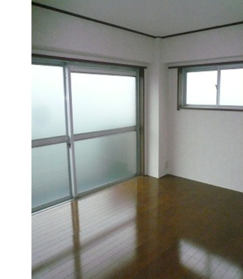 【寝室】 | 渡部ハイツ